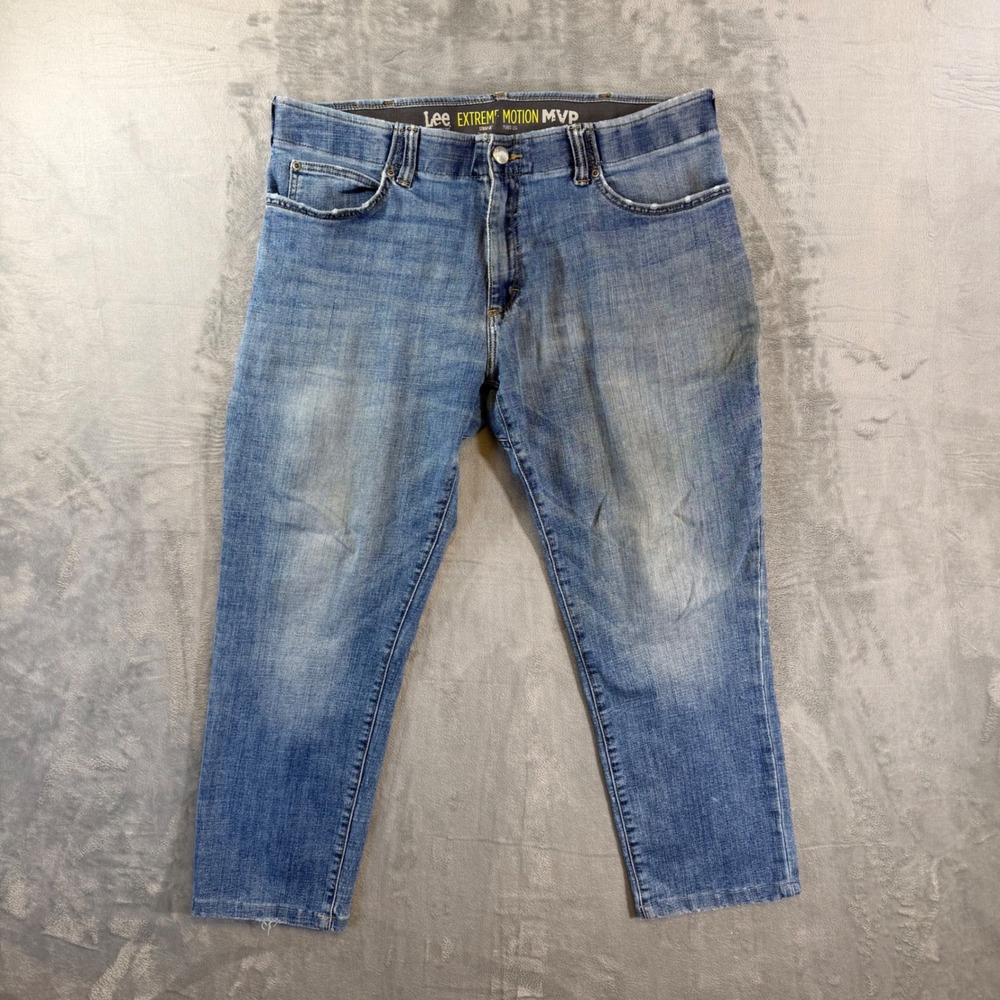 Lee Extreme Motion MVP Mens Straight Leg Jeans Size 38x28 Blue Denim *hemmed*